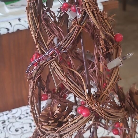 Conical Lighted Tree - Picture 7 of 10